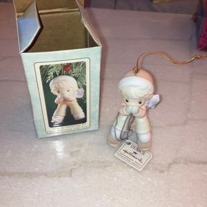 New precious moments ornament